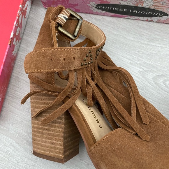 Chinese Laundry Fringe Booties - Picture 5 of 8